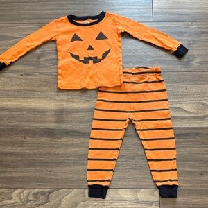 ☀️ 2/$15 Orange Pumpkin Kids pyjama